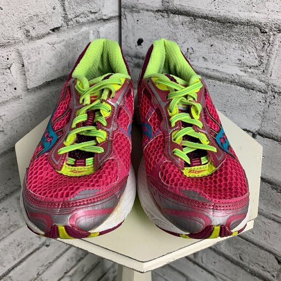 Saucony Ride 5 Pink Athletic Running Shoes - Picture 2 of 8